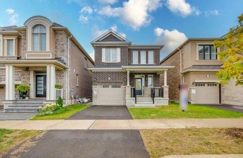 Milton Villa | 922 Logan Drive