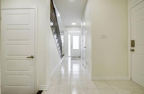 Milton Villa | 922 Logan Drive