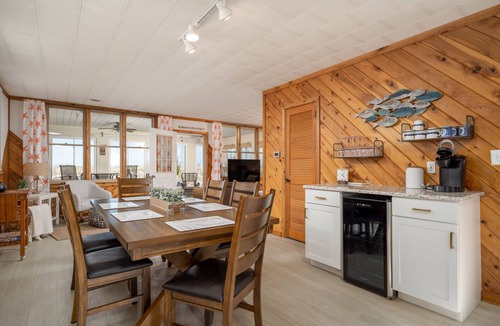 Prime Hook Beach House | 9297 Shore Drive - Bayfront on Primehook Beach