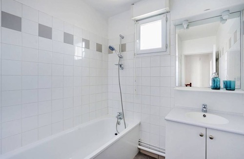 Villejuif Resort | 93 m² Private room ∙ 1 bedroom ∙ 4 guests