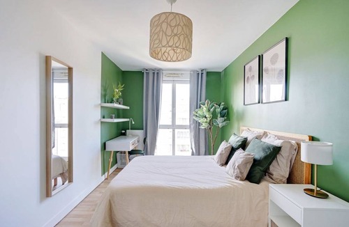 Villejuif Resort | 93 m² Private room ∙ 1 bedroom ∙ 4 guests