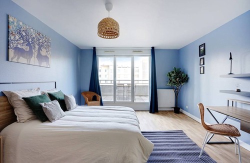 Villejuif Resort | 93 m² Private room ∙ 1 bedroom ∙ 4 guests