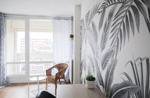 Levallois-Perret Resort | 93 m² Private room ∙ 1 bedroom ∙ 5 guests