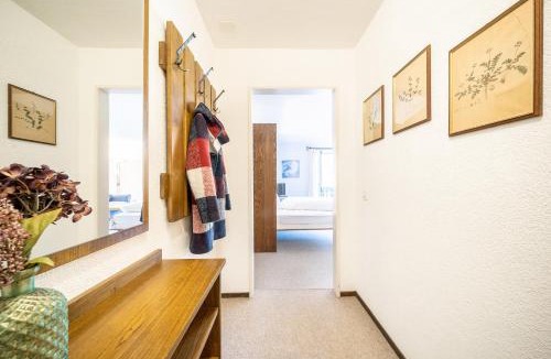 Vulpera Apartment | 9303 Gemuetliches, zweckmaessig eingerichtetes Studio mit Balkon und Golfplatzblick