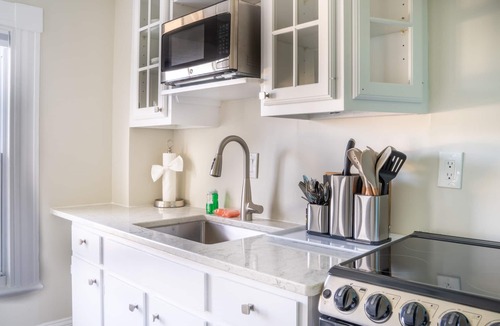 Hampton Hotel | 935 Ocean A Beachside Inn