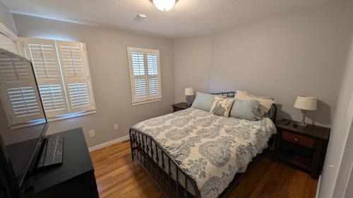 Medfield House | 94 Green St