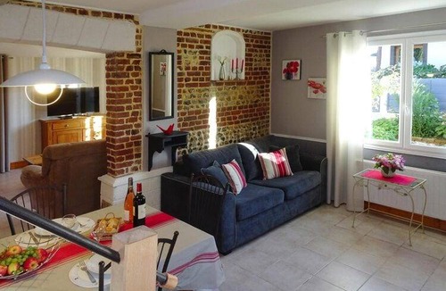 Les Grandes-Ventes House | 94 m² House ∙ 2 bedrooms ∙ 4 guests