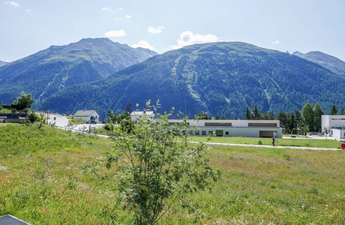 Samedan Apartment | 95 m² Apartment ∙ 2 bedrooms ∙ 4 guests