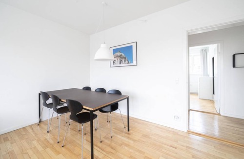 Frederiksberg Apartment | 96 m² Apartment ∙ 2 bedrooms ∙ 4 guests
