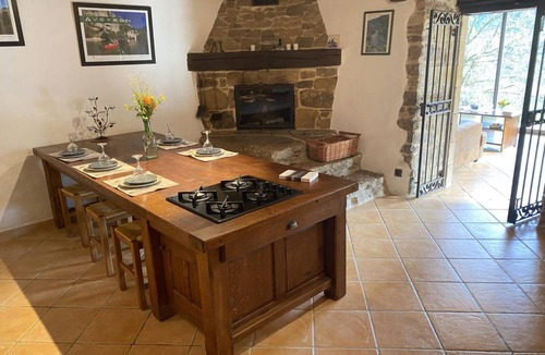 Connac House | 96 m² House ∙ 3 bedrooms ∙ 5 guests