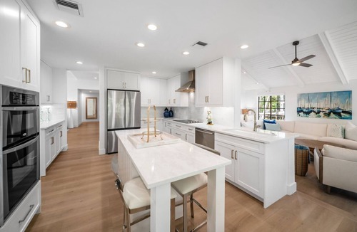 Tropic Isle House | 967 Managed by Brampton Park