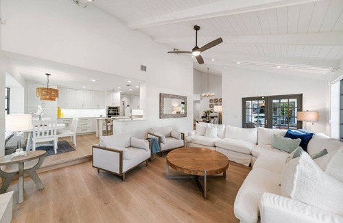 Tropic Isle House | 967 Managed by Brampton Park