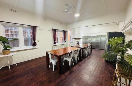 St Kilda House | 96B - Central Comfy Great Value - ST Kilda