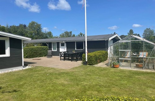 Strandby House | 98 m² House ∙ 3 bedrooms ∙ 6 guests