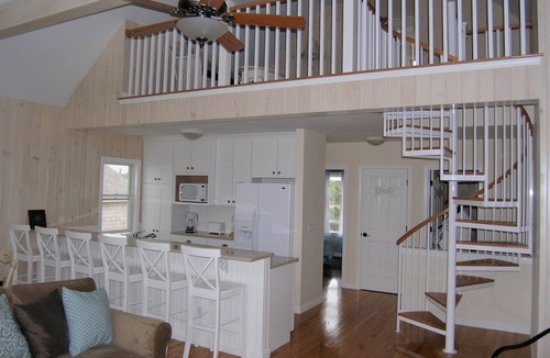 East Sandwich Cottage | 99B North Shore Blvd - Waterfront cottage w. panoramic views from deck