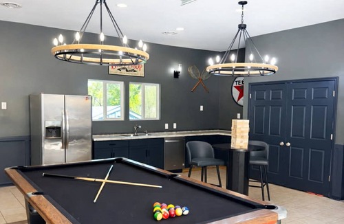 Shenandoah House | 9BR Riverfront Estate | Pool, Theater, Game Room, on Shenandoah River