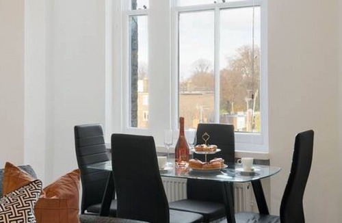 Redcliffe Apartment | 9MM · Luxury Chelsea Flat