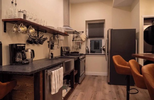 Ambler House | Açaí: Ambler 3 Bed, 3 Bath, & 3 Floor Home