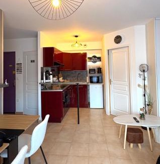 Tille Apartment | Aéroport à pied, Escale 25