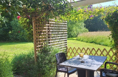 Loire-Authion House | A 10 kms d'ANGERS small independant house 2 persons quiet countryside