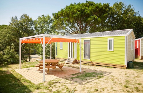 Laroque-des-Alberes House | A 12 km d'Argelès | Mobil-home + Clim | Piscine