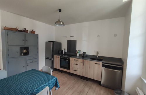 Beauvezer Apartment | A 15 mn du Val Dallos, T3 6 Personnes sur Terrain Arboré de 700 m²