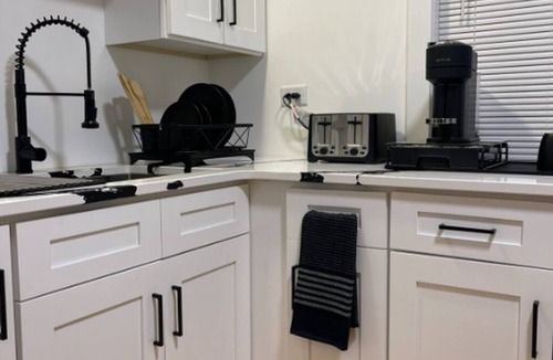South Shore Apartment | A 3-bedroom, 2-bathroom residence that provides ample space and comfort.