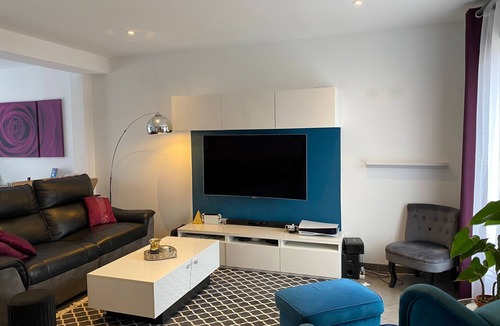 Clermont House | A 35 Min. Seulement de L'aéroport Roissy Cdg! Maison Idéal Pour les Familles