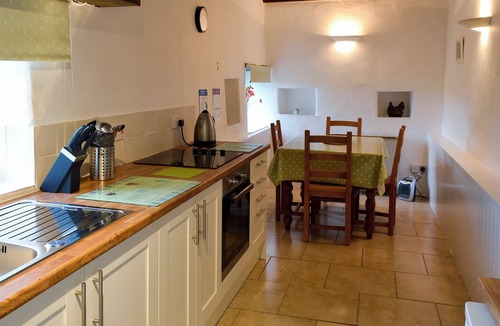St Issey Cottage | A 400 year old cottage with original features.