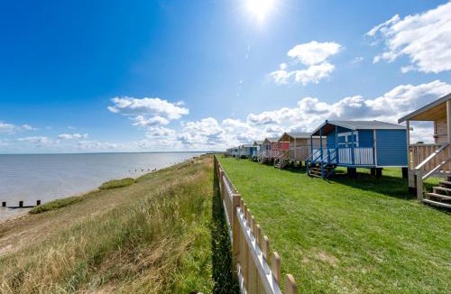 Leysdown-on-Sea Resort | A&A Caravan Holidays