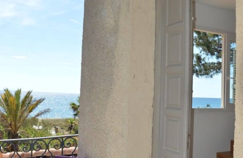 Taglio-Isolaccio Apartment | A Balcony on the Mediterranean 2