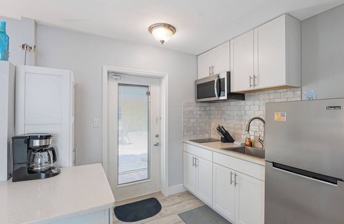 Nokomis Condo | A Beach Retreat