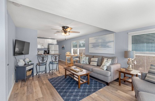 Nokomis Condo | A Beach Retreat