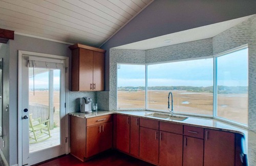 Holden Beach House | A Beach to Remember: Spacious 4BR, 3BA beach house in Holden Beach, perfect for families.