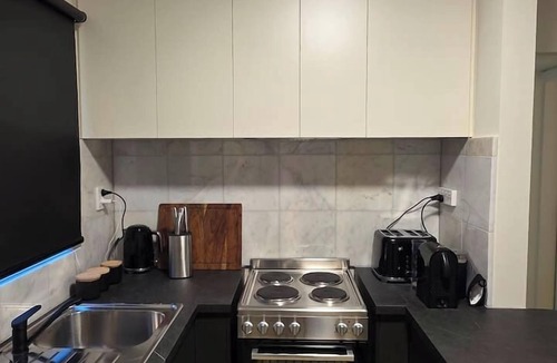 Seaholme Apartment | A Beachside Villa with Vogue Verve