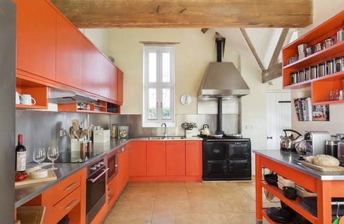 Laverton House | A beautiful barn sleeping 10 guests