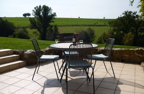Anglars-Saint-Felix Cottage | A beautiful character cottage with a private pool