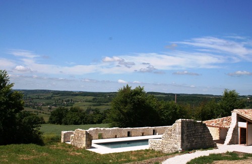 Puymirol House | A beautiful home with quality services, private pool and Spas