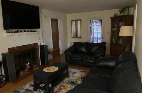 Slingerlands Apartment | A beautiful house in Delmar