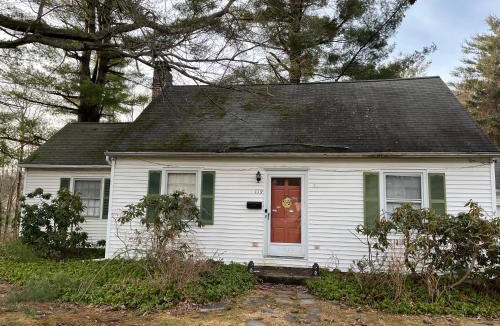 Slingerlands Apartment | A beautiful house in Delmar