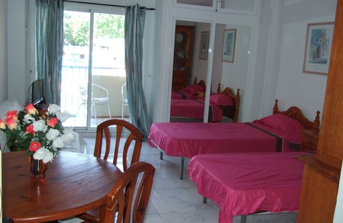 Benalmadena Costa Apartment | A beautiful studio apt overlooking pools ' Minerva.Jupiter @ Bonanza Square '