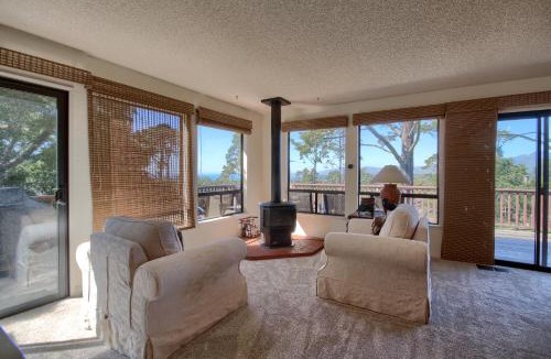 Lodge Hill House | A Beautiful Tree Top Panorama-Spring Special