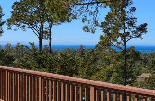 Lodge Hill House | A Beautiful Tree Top Panorama-Spring Special