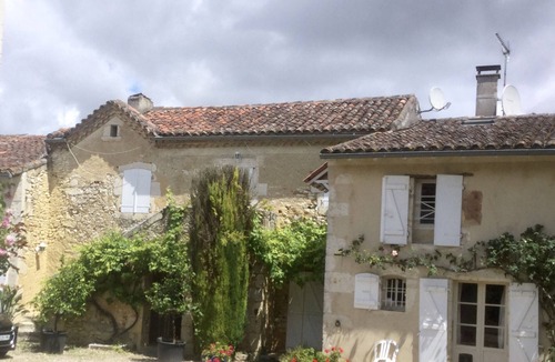 Jegun House | A beautifully restored Manoir in Gascony - Sleeps 12
