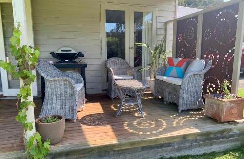 Berrys Creek Ski Chalet | A Bed & A Red @ Berry’s Creek