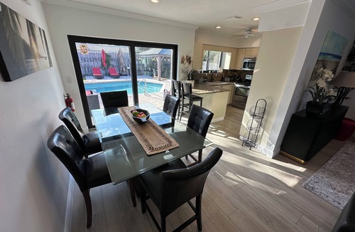 Lighthouse Point House | A Bella Resort Lounge