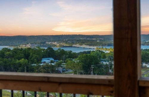 Kimberling City House | A Birds Eye Bridge View - 5 BDR with Private Hot Tub