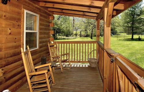 Cosby House | A Bit of Heaven Cabin