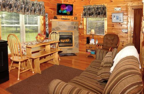Cosby House | A Bit of Heaven Cabin