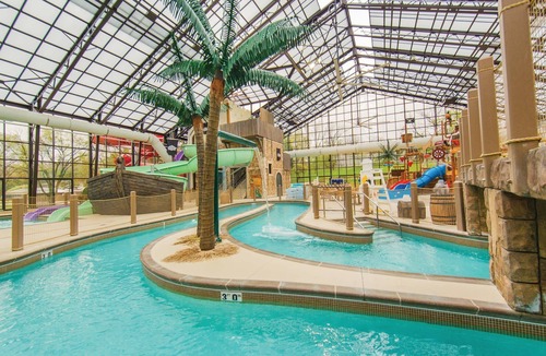 Sheridan Apartment | A Blend of Recreation and Scenery, Families Love - 2BD + 2BA.